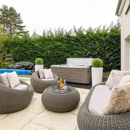 Sky View Cinema, Piscine, Ceyrat