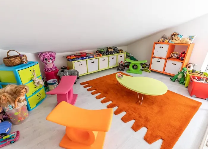 Sky View Cinema, Piscine, ヴィラ *