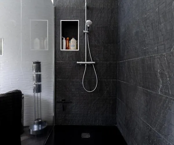 ヴィラ Sky View Cinema, Piscine, *